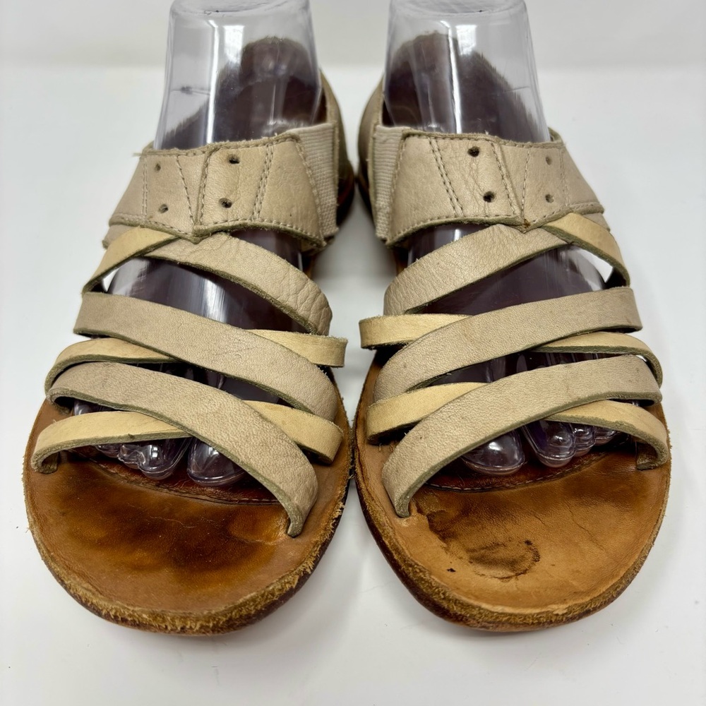 Sorel Lake Shore Tan Taupe Smooth Leather Open Toe Sandals Strappy Slip On